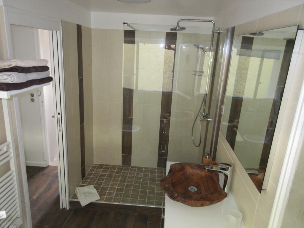 Standard Double Room,255103977:JPEG